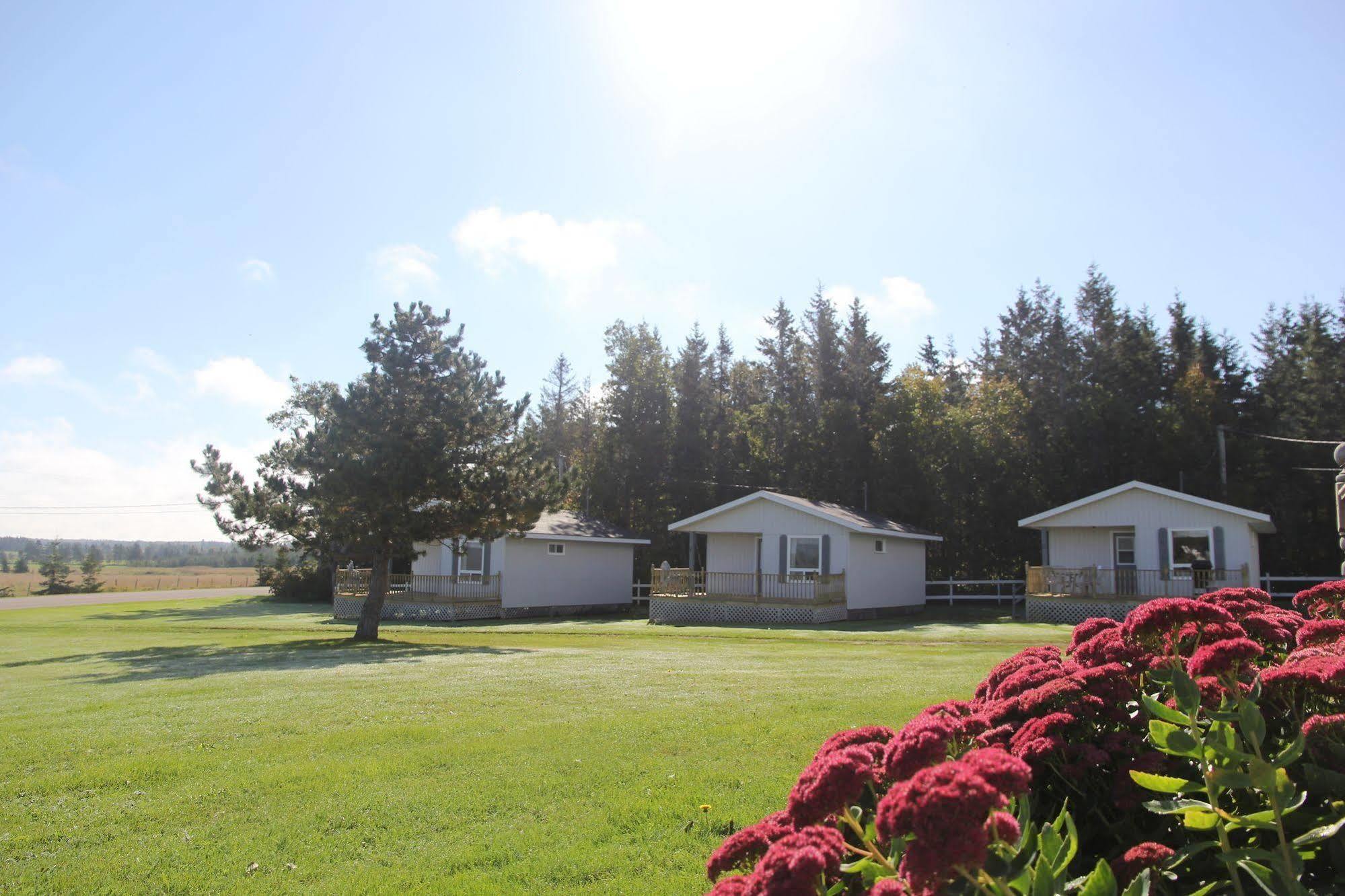 Meadowview Cottages North Milton Exterior photo